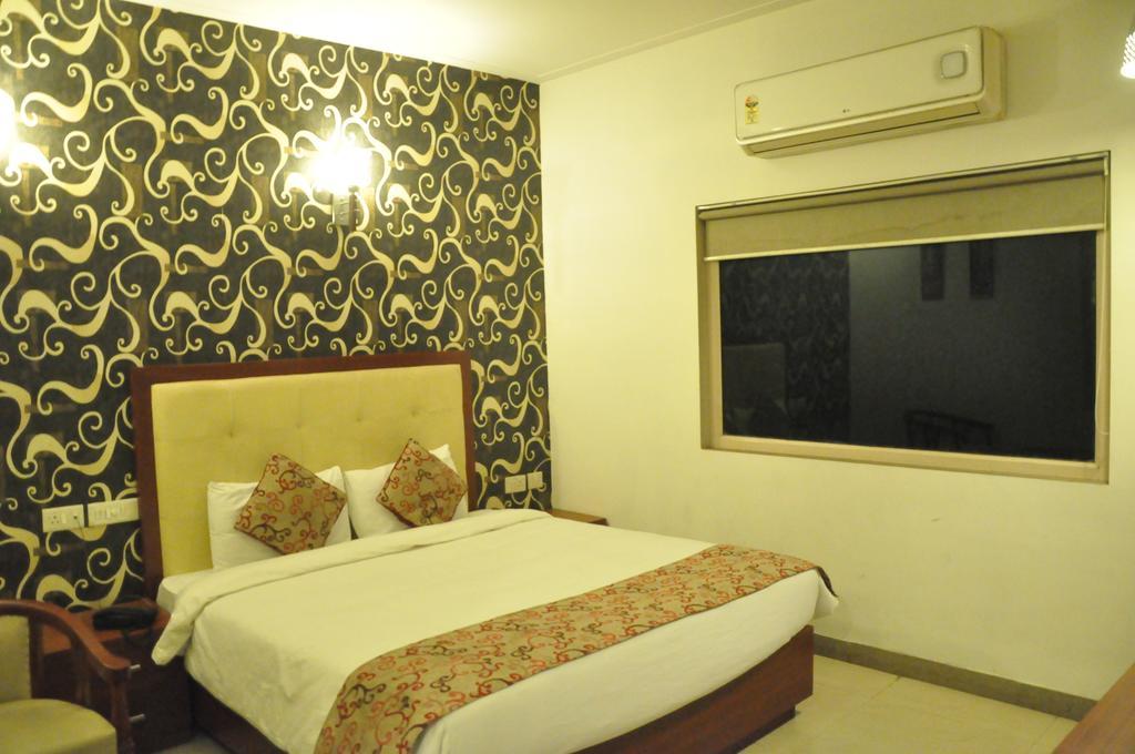 Hotel Deviram Palace Agra (Uttar Pradesh) Exterior foto